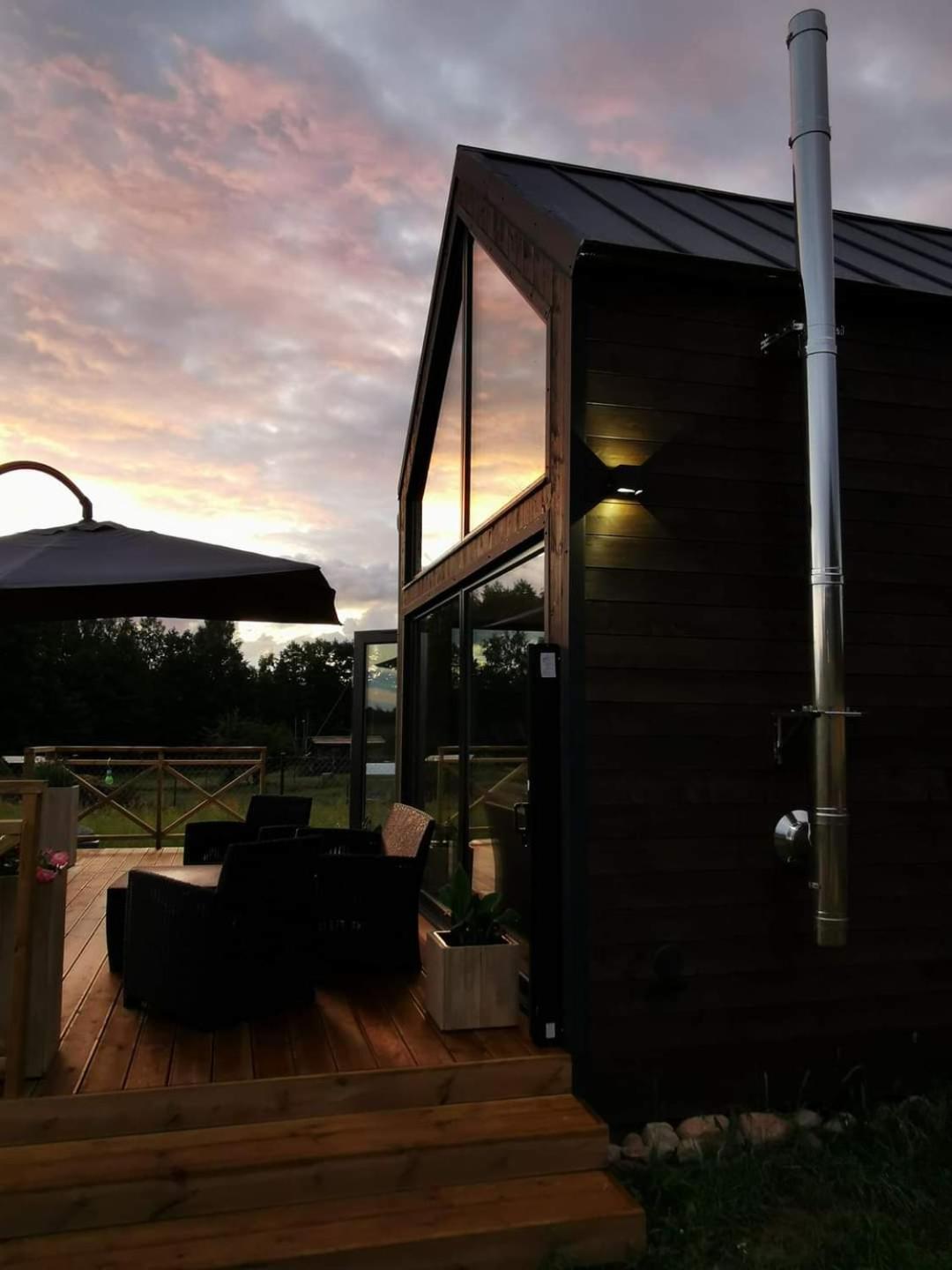 Domek Mazurski Caloroczny Nad Jeziorem Z Jacuzzi Spa 帕瑟姆 外观 照片